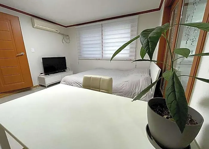 アパート Warm And Cozy At Gangnam ソウル特別市